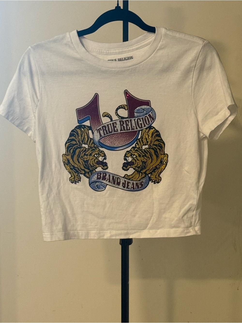 True Religion White Cropped Tee with Multicolor Tiger Crest